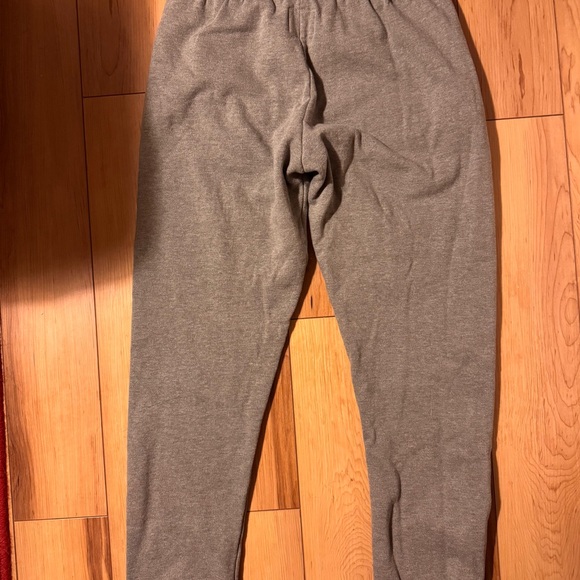 UVA Sweatpants - Picture 2 of 4